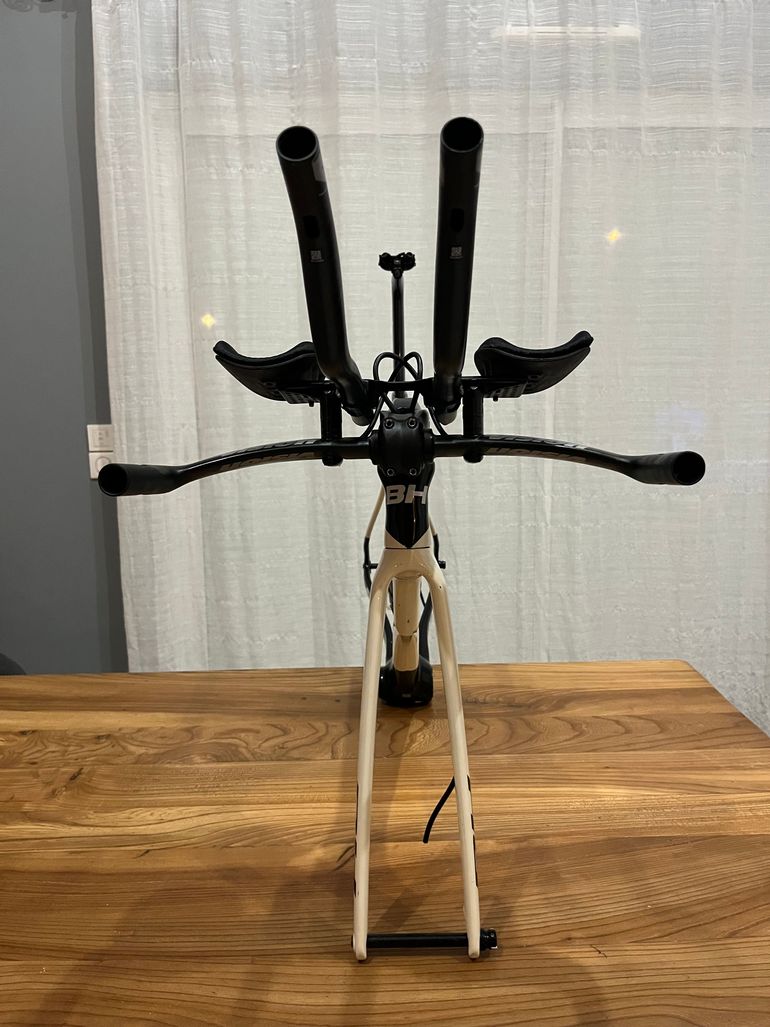 Używany BH AERO TT 4.0 2023 Frameset 2023 Road & Gravel — zdjęcie 6 z 6
