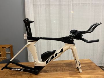 Used BH AERO TT 4.0 2023 Frameset 2023 Road & Gravel