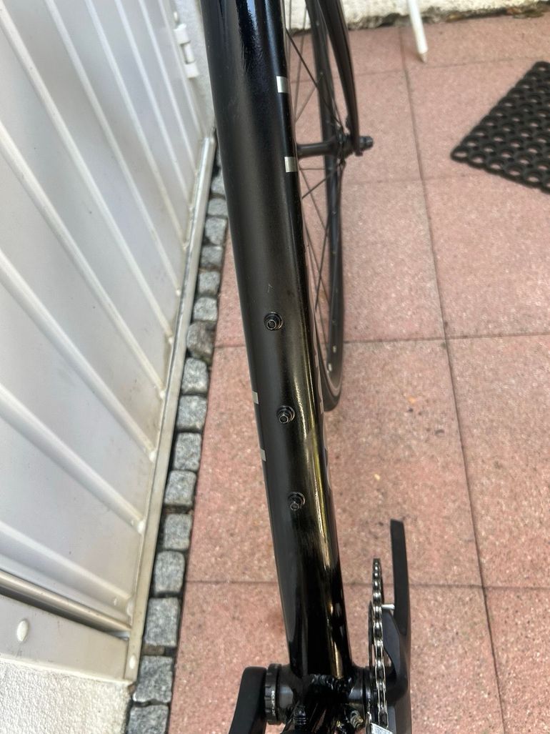 Used Cannondale Optimo 2 2021 Road & Gravel, Black — image 9 of 12