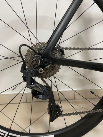 Gebrauchtes Giant Propel Shimano Ultegra 2023 Road & Gravel, Schwarz — Bild 4 von 5