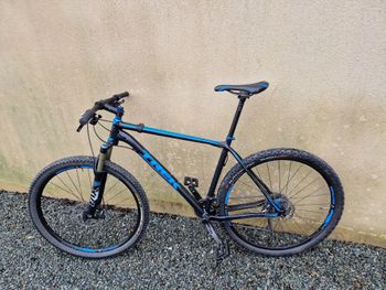 Tweedehands Trek Superfly 6 2017 2017 Mountainbike — afbeelding 2 van 4