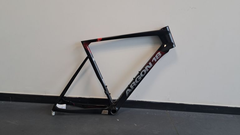 Used Argon 18 Sum Frameset 2024 Road & Gravel, Black — image 2 of 4