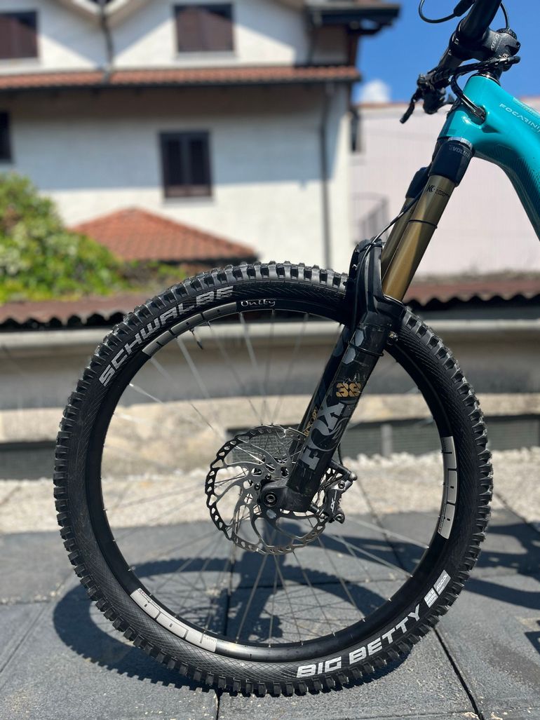 Gebrauchtes Yeti Sb150 Shimano Deore XT 2023 Mountainbike, Blau — Bild 4 von 10
