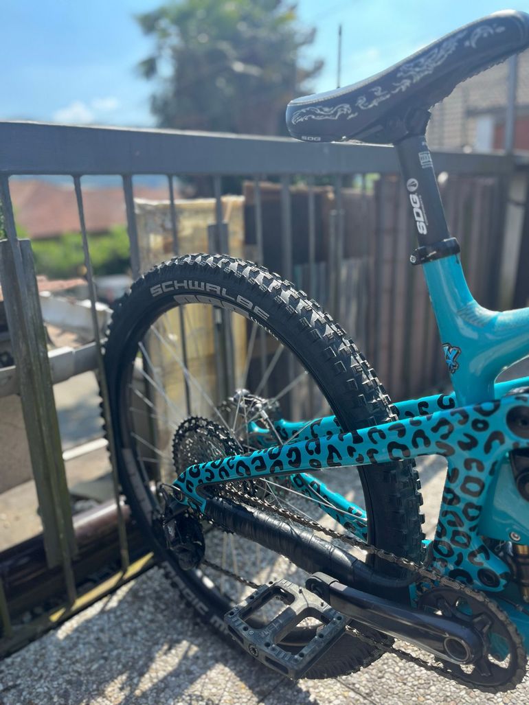 Gebrauchtes Yeti Sb150 Shimano Deore XT 2023 Mountainbike, Blau — Bild 9 von 10