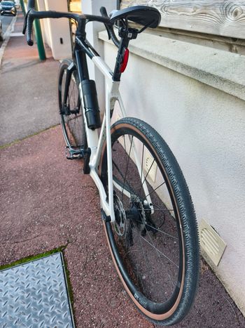 Used Canyon Grail CF SL 7 2024 2024 Road & Gravel