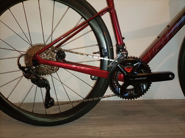 Brugt Giant Defy Advanced Pro 2 2024 2024 Road & Gravel — billede 2 af 6