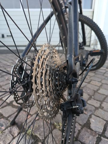 Used CUBE REACTION PRO 2023 2023 Mountainbike, Black, 29 — image 2 of 5