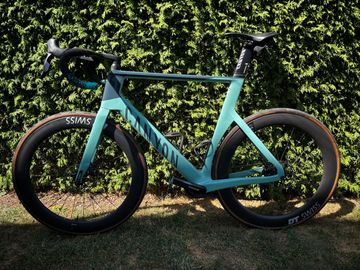 Used Canyon Aeroad CF SLX 7 Disc eTap 2022 2022 Road & Gravel