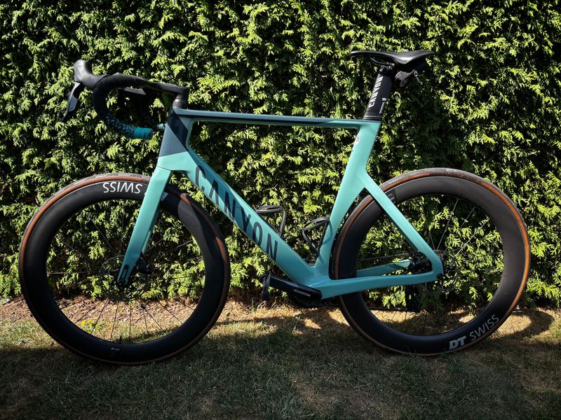 Used Canyon Aeroad CF SLX 7 Disc eTap 2022 2022 Road & Gravel