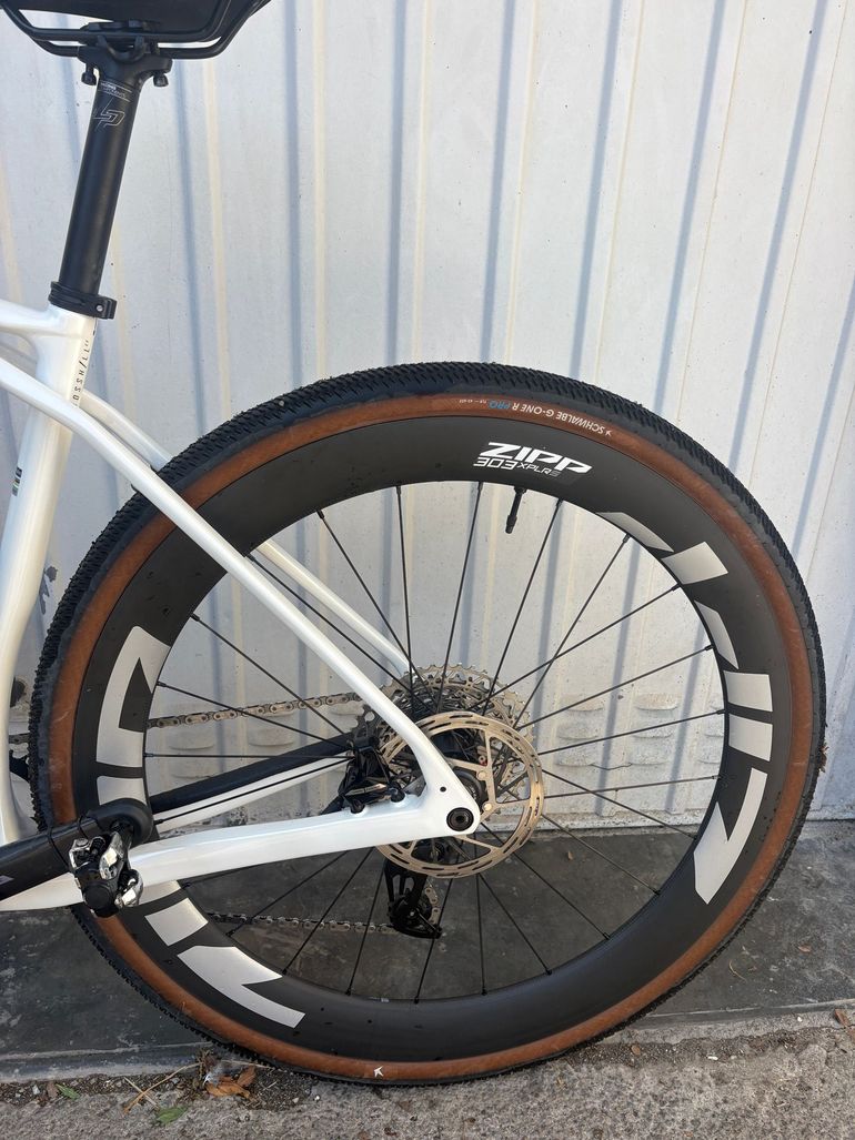 Used Lapierre Crosshill CF 8.0 2025 2025 Road & Gravel, White — image 8 of 13