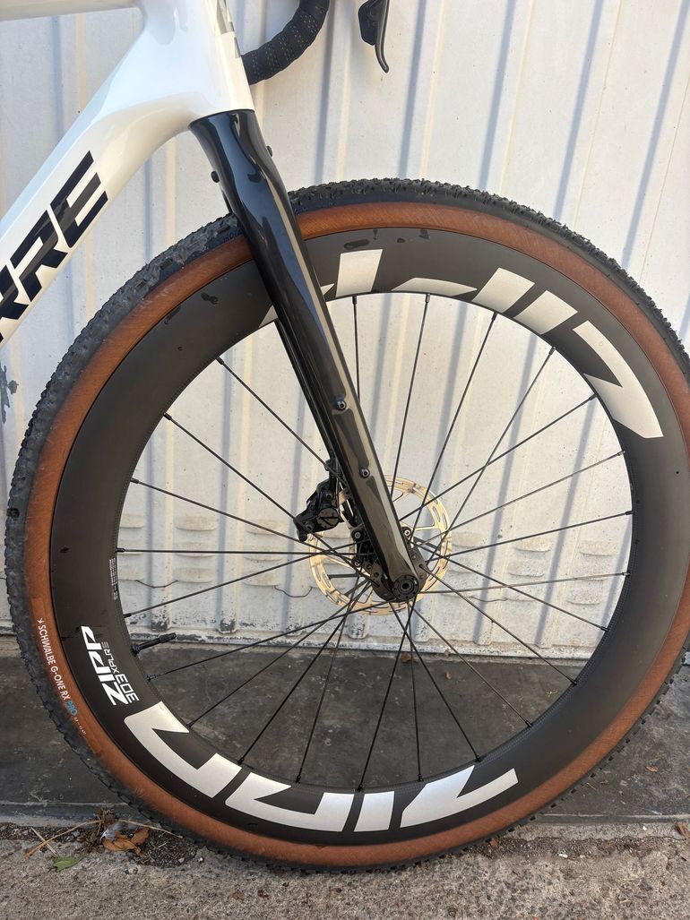 Used Lapierre Crosshill CF 8.0 2025 2025 Road & Gravel, White — image 9 of 13