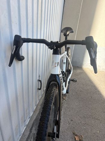 Used Lapierre Crosshill CF 8.0 2025 2025 Road & Gravel, White — image 2 of 13