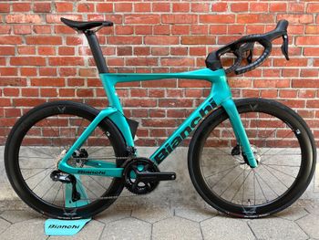 Używany Bianchi Oltre Shimano Ultegra Di2 2026 Road & Gravel