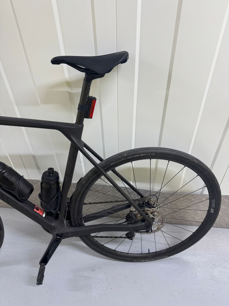 Gebrauchtes Canyon Endurace CF 7 2024 2024 Road & Gravel, Schwarz — Bild 5 von 9