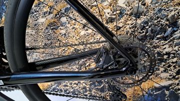 Tweedehands Giant Defy Advanced 1 2022 2022 Road & Gravel — afbeelding 4 van 11