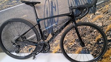 Giant Defy Advanced 1 2022 2022 Road & Gravel de segunda mano