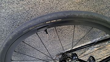 Tweedehands Giant Defy Advanced 1 2022 2022 Road & Gravel — afbeelding 9 van 11