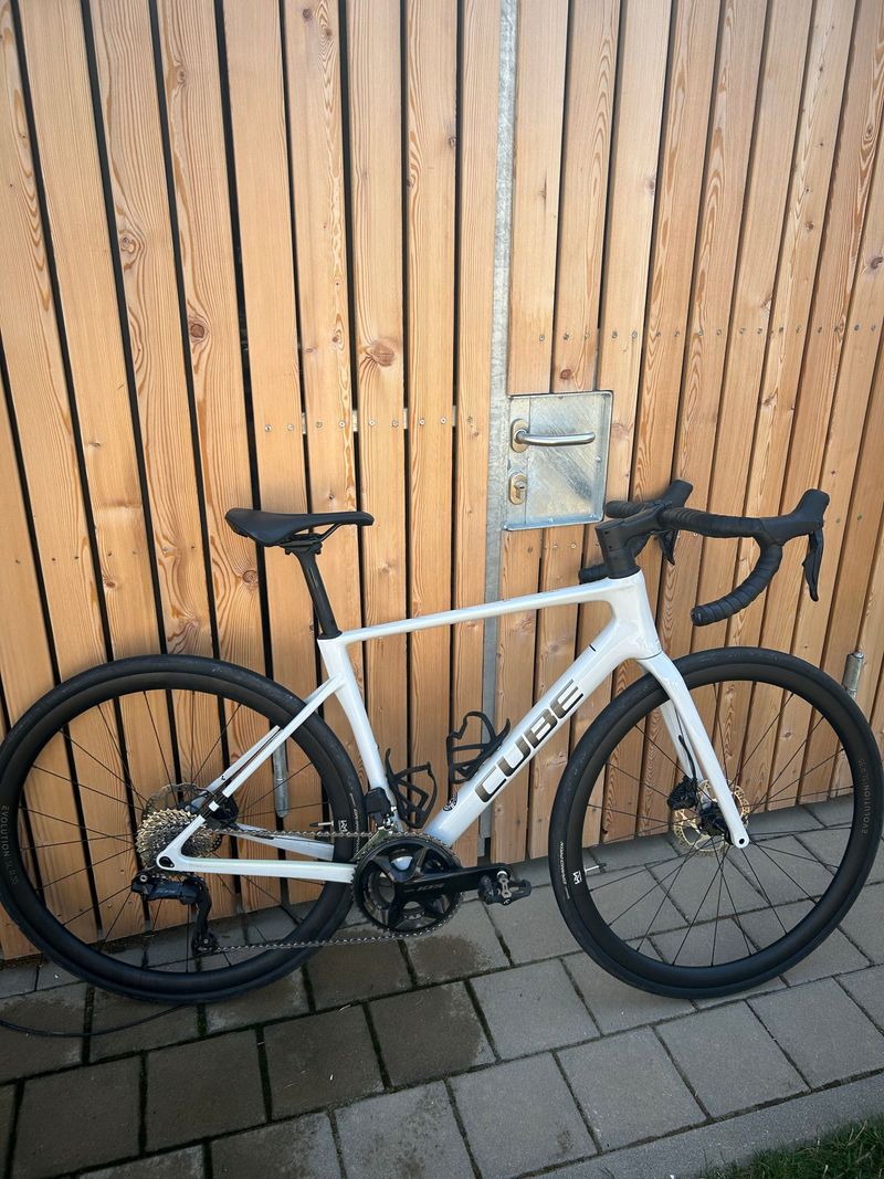 CUBE ATTAIN C:62, SLX 2025 2025 Road & Gravel d'occasion