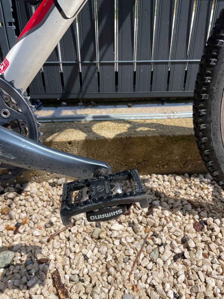 Used GT Expert 2005 2005 Mountainbike, White — image 3 of 14