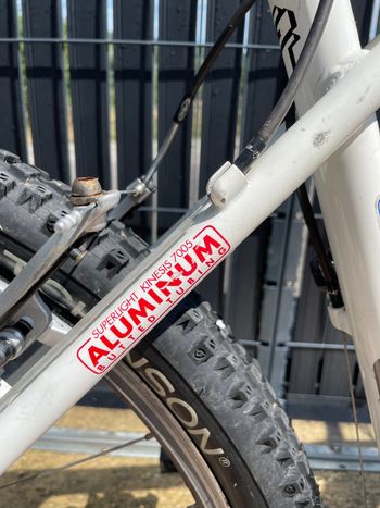 Used GT Expert 2005 2005 Mountainbike, White — image 7 of 14