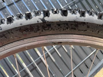 Used GT Expert 2005 2005 Mountainbike, White — image 12 of 14