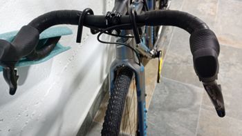 Niner rlt9 RLT9 2023 Road & Gravel de segunda mano, Gris claro — imagen 7 de 8