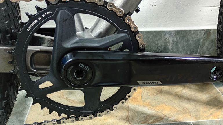 Niner rlt9 RLT9 2023 Road & Gravel de segunda mano, Gris claro — imagen 5 de 8