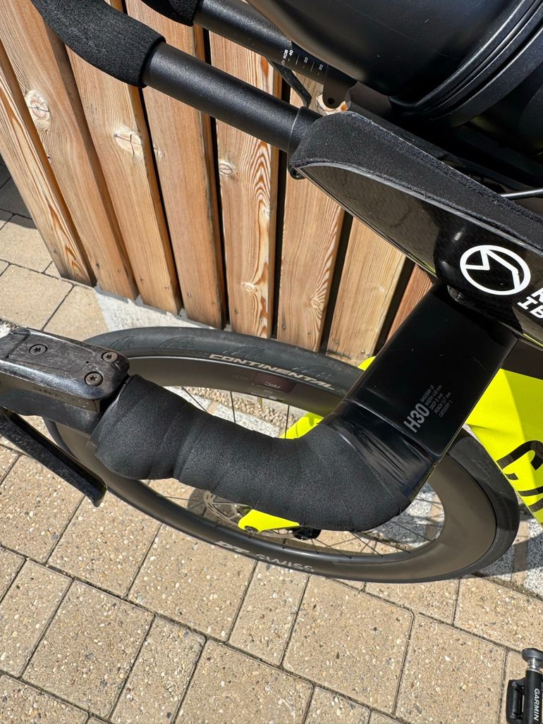 Canyon Speedmax CF 8 Disc 2022 2022 Road & Gravel d'occasion — image 11 sur 15