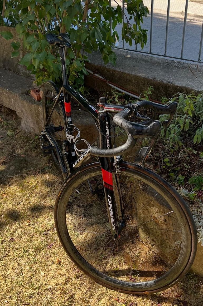 Używany Orbea orca OMR 2017 2017 Road & Gravel — zdjęcie 2 z 3