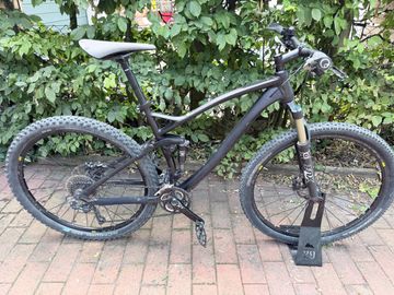 Gebrauchtes Canyon Nerve AL 8.9 2014 2014 Mountainbike, Schwarz — Bild 1 von 10