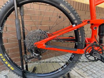 Used Kona Satori DL 2018 2018 Mountainbike, Orange, 29 — image 6 of 10