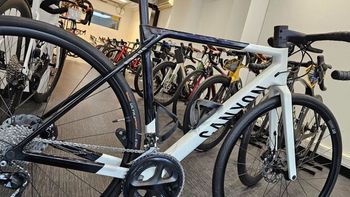 Used Canyon Ultimate Shimano 105 2023 Road & Gravel, White — image 12 of 21
