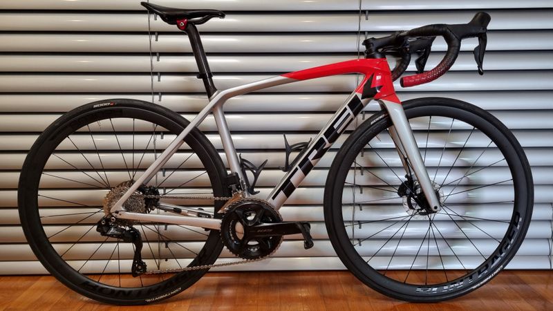 Używany Trek Émonda SL 6 Pro Di2 2023 2023 Road & Gravel