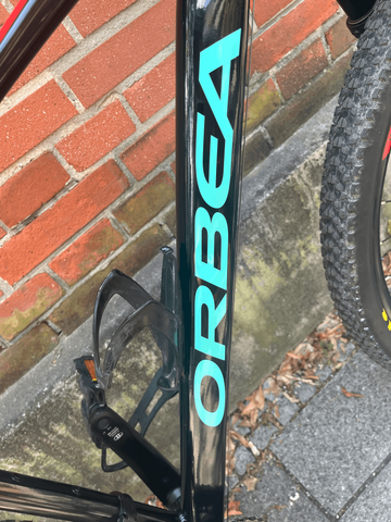Gebrauchtes Orbea Alma Shimano Deore XT 2018 Mountainbike, Schwarz — Bild 9 von 11
