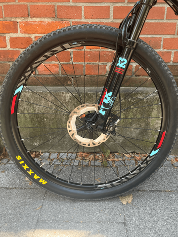 Gebrauchtes Orbea Alma Shimano Deore XT 2018 Mountainbike, Schwarz — Bild 2 von 11