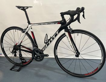 Käytetty Scott Addict 20 2017 Road & Gravel