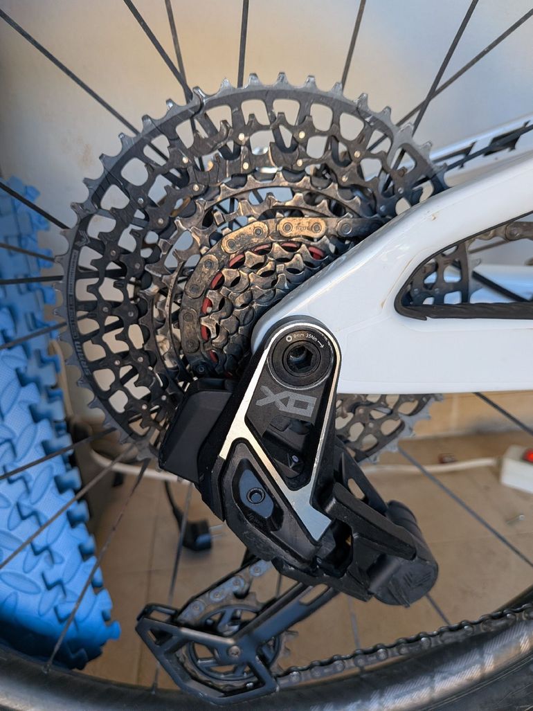 Scott Spark RC Team 2023 2023 Mountainbike usato, Bianco — immagine 5 di 6