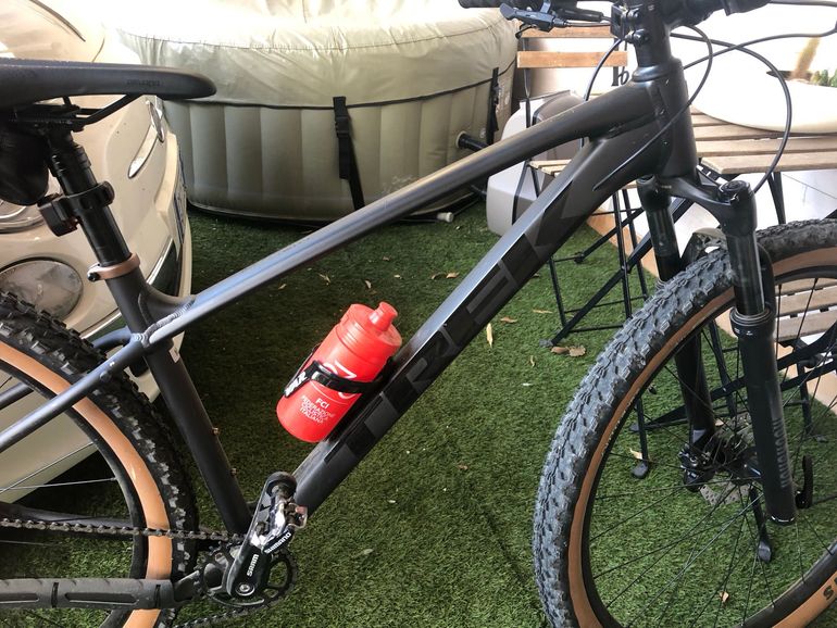 Used Trek Marlin SRAM X01 Eagle AXS 2025 Mountainbike, Black — image 2 of 3