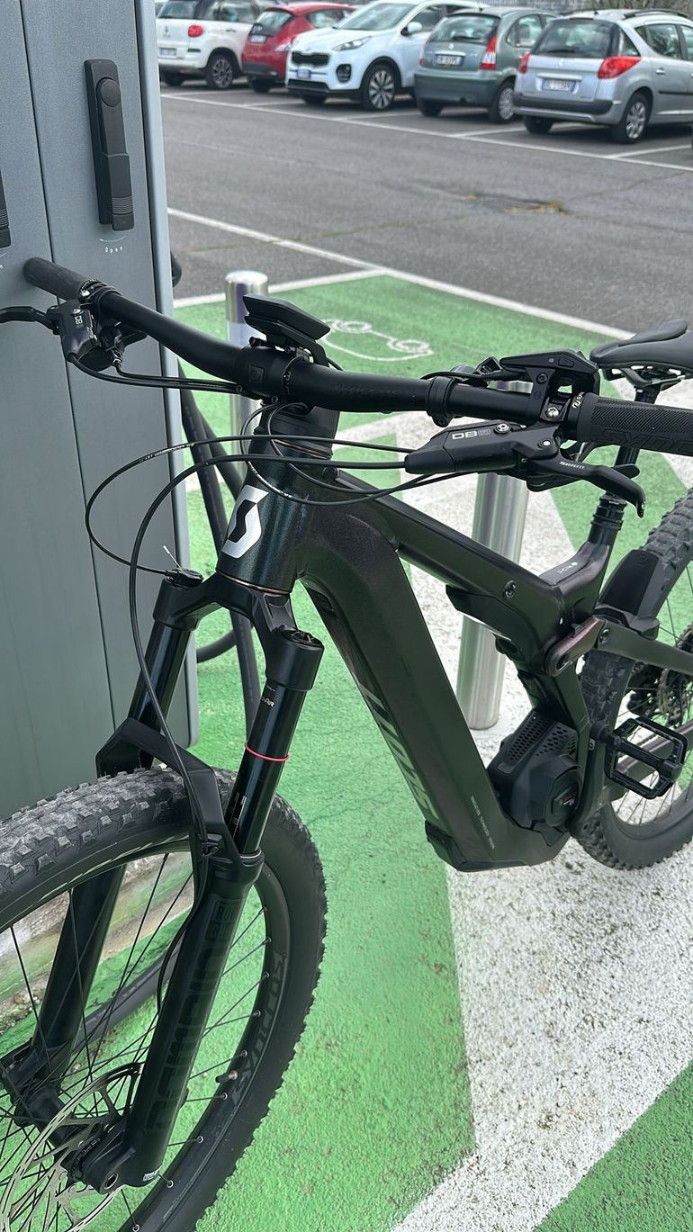 Gebrauchtes Scott Patron eRIDE 920 2022 2022 Mountainbike, Schwarz, 29 — Bild 4 von 8