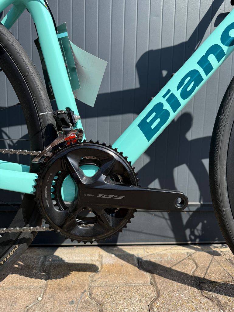 Brugt Bianchi Infinito 105 2024 2024 Road & Gravel — billede 3 af 7