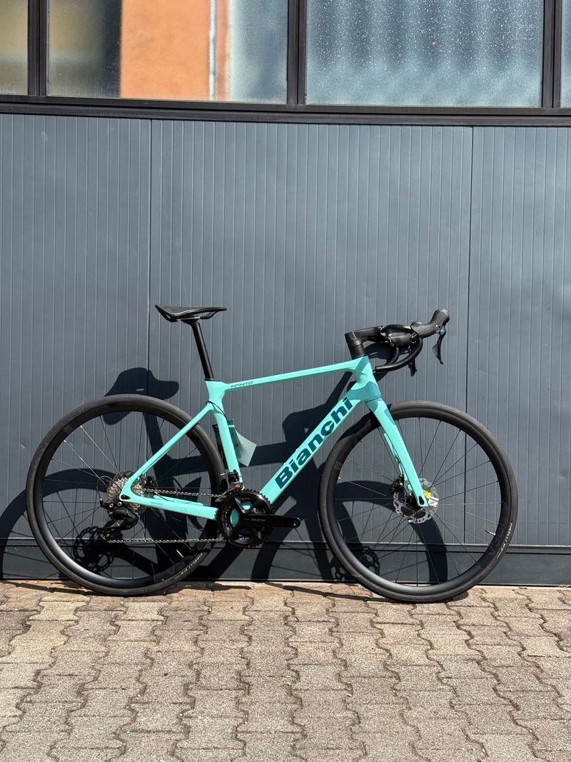 Gebrauchtes Bianchi Infinito 105 2024 2024 Road & Gravel