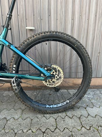 Używany Canyon Spectral Shimano Deore XT 2017 Mountainbike — zdjęcie 10 z 12