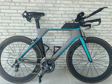 Canyon Speedmax CF 8.0 2018 2018 Road & Gravel usato