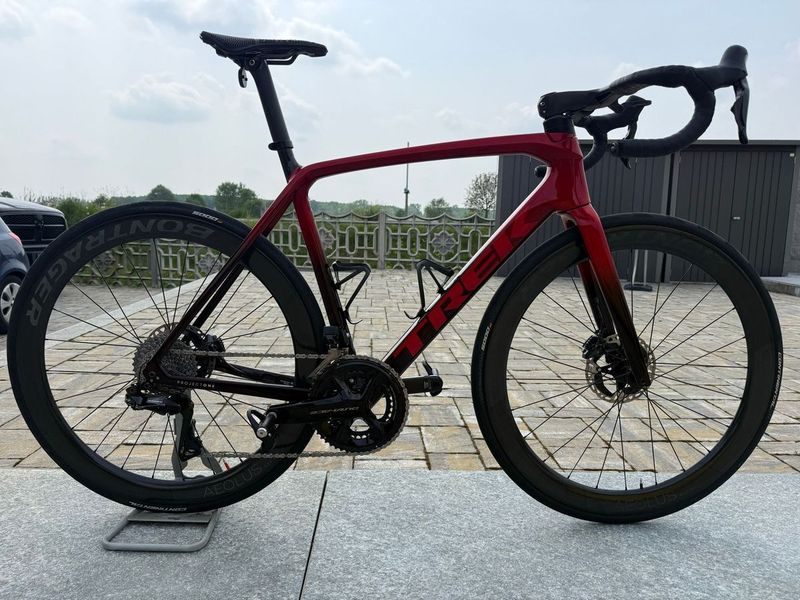 Tweedehands Trek Émonda SLR 9 Disc 2024 2024 Road & Gravel