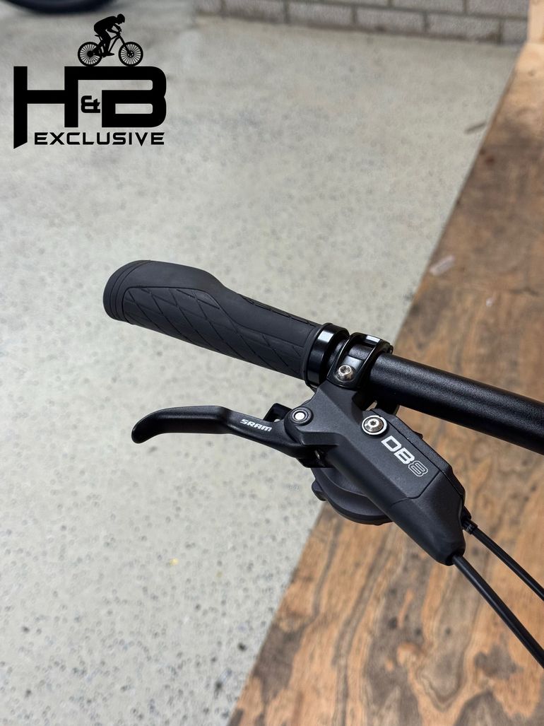 Brugt Focus THRON² 6.8 SHIMANO XT 2023 Mountainbike — billede 5 af 13