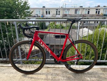 Tweedehands Canyon Ultimate CF SL 8.0 Aero 2019 2019 Road & Gravel