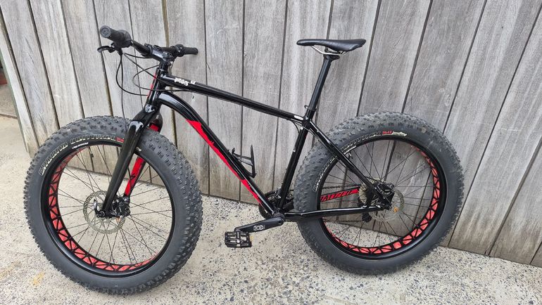 Použité Specialized Fatboy Expert 2015 2015 Mountainbike — obrázek 2 z 8