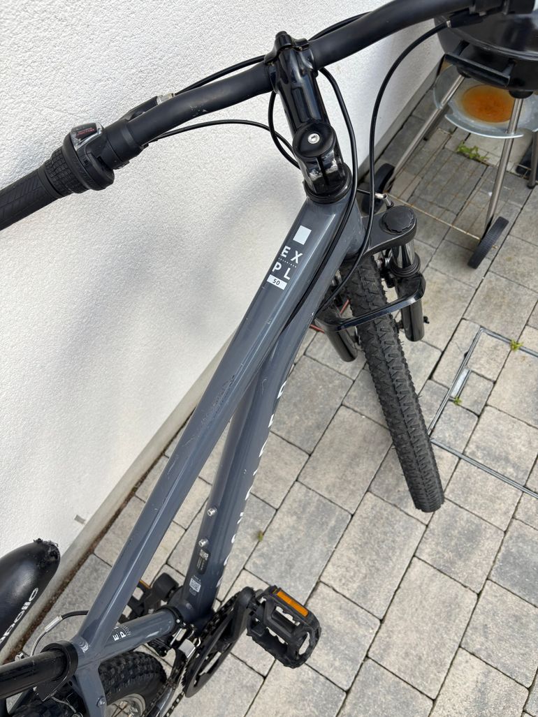 Gebrauchtes DECATHLON Rockrider Expl50 2021 Mountainbike, Blau — Bild 3 von 5