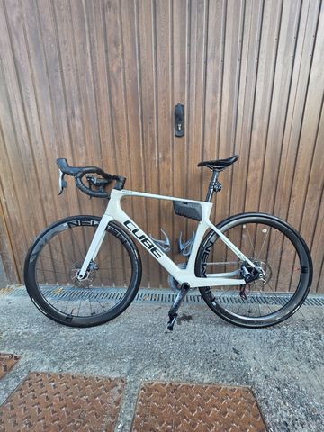 Tweedehands CUBE AGREE C:62, SL 2022 2022 Road & Gravel — afbeelding 2 van 13