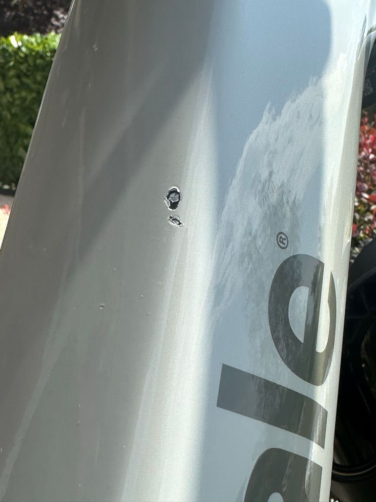 Used Cannondale Moterra Shimano Deore XT 2024 Mountainbike, Light Gray, Mixed — image 10 of 22